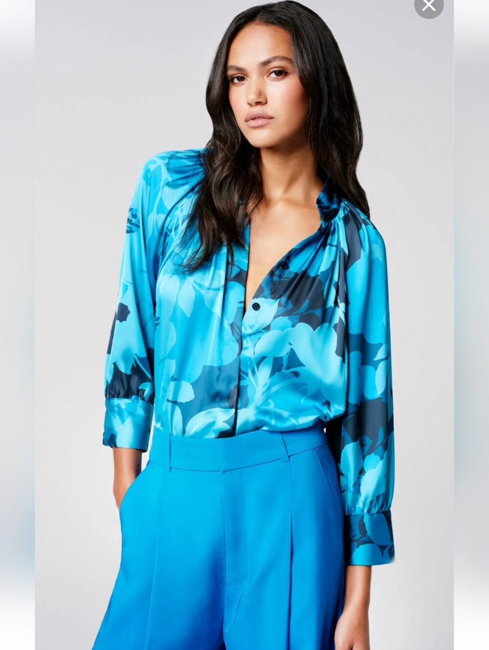 Smythe Gathered Blue Button Blouse Size XS/TP in Cobalt Floral